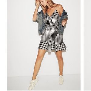 Express NWT Black Gingham Cotton Ruffle Wrap Dres
